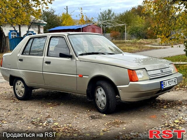 Серый ЗАЗ Славута, объемом двигателя 1.2 л и пробегом 90 тыс. км за 1399 $, фото 1 на Automoto.ua