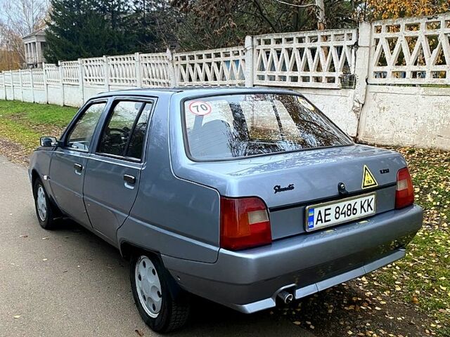 Серый ЗАЗ Славута, объемом двигателя 1.2 л и пробегом 75 тыс. км за 1500 $, фото 1 на Automoto.ua