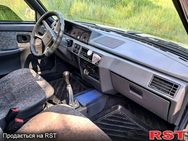 Серый ЗАЗ Славута, объемом двигателя 1.2 л и пробегом 122 тыс. км за 1350 $, фото 2 на Automoto.ua