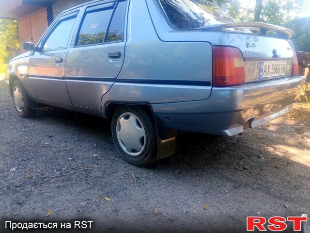 Серый ЗАЗ Славута, объемом двигателя 1.3 л и пробегом 119 тыс. км за 1800 $, фото 3 на Automoto.ua