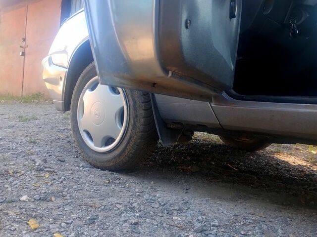 Серый ЗАЗ Славута, объемом двигателя 1.3 л и пробегом 119 тыс. км за 1800 $, фото 5 на Automoto.ua