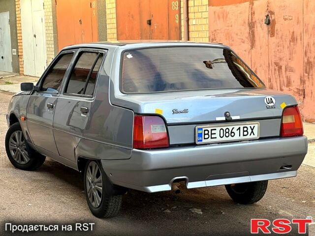 ЗАЗ Славута 2007 в Николаеве на Automoto.ua Серый ЗАЗ Славута, объемом двигателя 1.2 л и пробегом 113 тыс. км за 1750 $, фото 3 на Automoto.ua