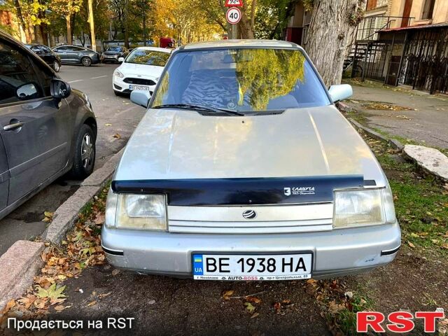 Серый ЗАЗ Славута, объемом двигателя 1.2 л и пробегом 150 тыс. км за 950 $, фото 1 на Automoto.ua