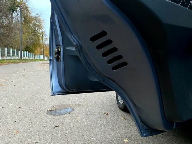 Серый ЗАЗ Славута, объемом двигателя 1.2 л и пробегом 75 тыс. км за 1500 $, фото 9 на Automoto.ua