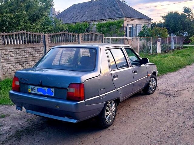 Серый ЗАЗ Славута, объемом двигателя 1.2 л и пробегом 43 тыс. км за 1500 $, фото 5 на Automoto.ua
