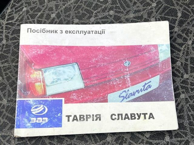 Серый ЗАЗ Славута, объемом двигателя 1.2 л и пробегом 170 тыс. км за 1100 $, фото 7 на Automoto.ua