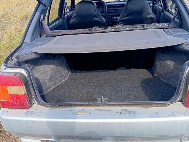 Серый ЗАЗ Славута, объемом двигателя 1.3 л и пробегом 180 тыс. км за 1100 $, фото 3 на Automoto.ua