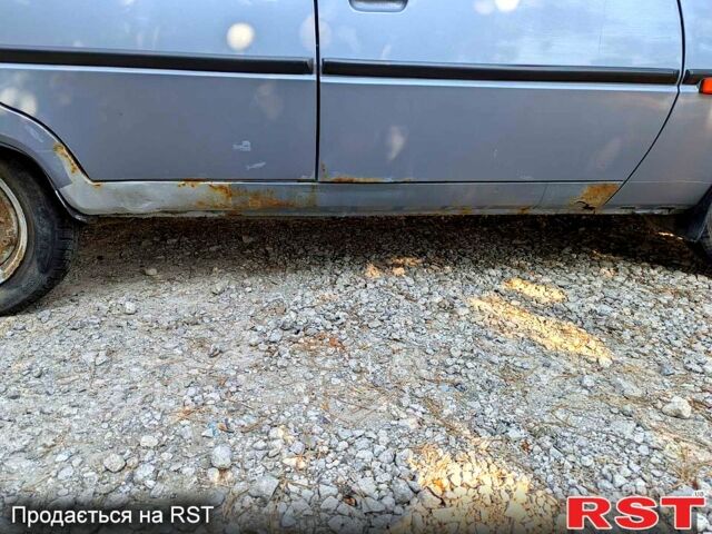 Сірий ЗАЗ Славута, об'ємом двигуна 1.3 л та пробігом 85 тис. км за 1650 $, фото 4 на Automoto.ua