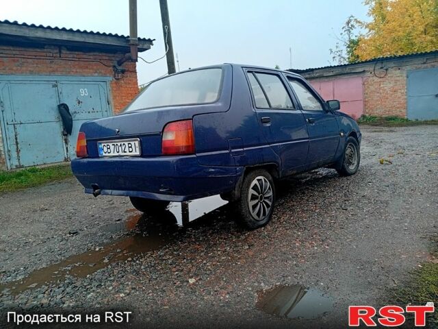 Синий ЗАЗ Славута, объемом двигателя 1.2 л и пробегом 140 тыс. км за 600 $, фото 5 на Automoto.ua