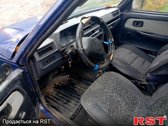 Синий ЗАЗ Славута, объемом двигателя 1.2 л и пробегом 140 тыс. км за 600 $, фото 6 на Automoto.ua