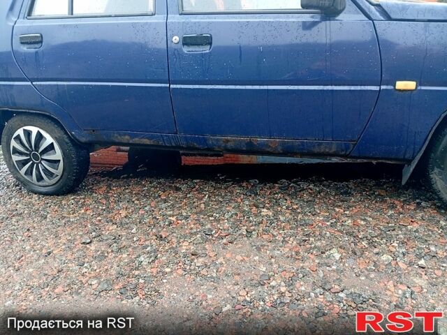 Синий ЗАЗ Славута, объемом двигателя 1.2 л и пробегом 140 тыс. км за 600 $, фото 1 на Automoto.ua