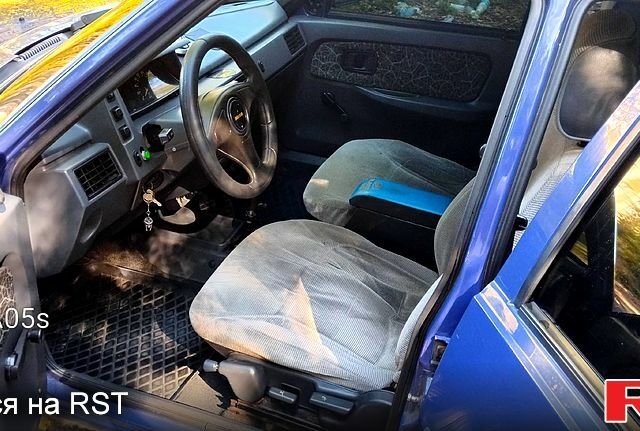 Синій ЗАЗ Славута, об'ємом двигуна 1.3 л та пробігом 230 тис. км за 800 $, фото 6 на Automoto.ua