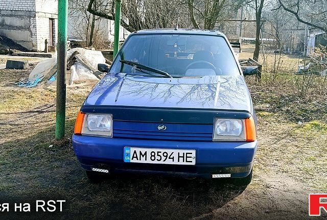 Синий ЗАЗ Славута, объемом двигателя 1.2 л и пробегом 172 тыс. км за 750 $, фото 2 на Automoto.ua