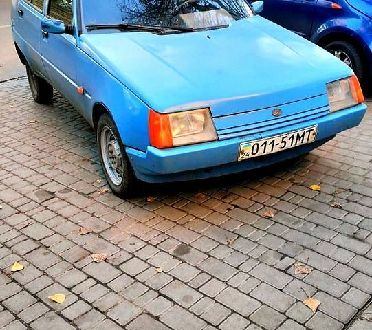 Синий ЗАЗ Славута, объемом двигателя 1.2 л и пробегом 100 тыс. км за 400 $, фото 1 на Automoto.ua