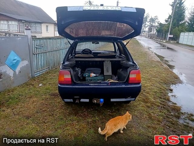 Синий ЗАЗ Славута, объемом двигателя 12 л и пробегом 145 тыс. км за 650 $, фото 2 на Automoto.ua