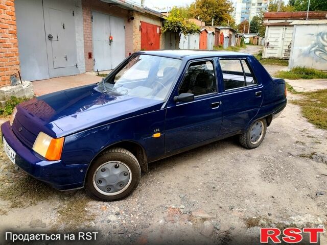 Синий ЗАЗ Славута, объемом двигателя 1.2 л и пробегом 92 тыс. км за 1250 $, фото 7 на Automoto.ua