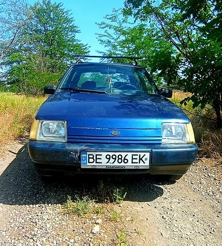 ЗАЗ Славута 2004 в Николаеве на Automoto.ua Синий ЗАЗ Славута, объемом двигателя 1.3 л и пробегом 150 тыс. км за 800 $, фото 9 на Automoto.ua