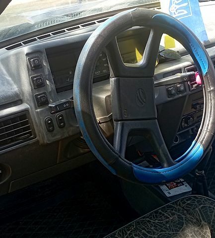 ЗАЗ Славута 2004 в Николаеве на Automoto.ua Синий ЗАЗ Славута, объемом двигателя 1.3 л и пробегом 150 тыс. км за 800 $, фото 5 на Automoto.ua