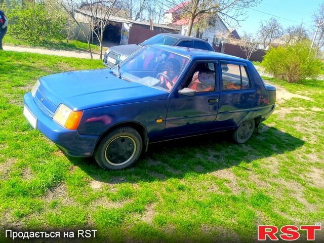 Синій ЗАЗ Славута, об'ємом двигуна 1.2 л та пробігом 146 тис. км за 550 $, фото 5 на Automoto.ua