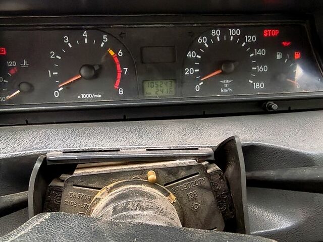 Синій ЗАЗ Славута, об'ємом двигуна 1.2 л та пробігом 105 тис. км за 450 $, фото 6 на Automoto.ua