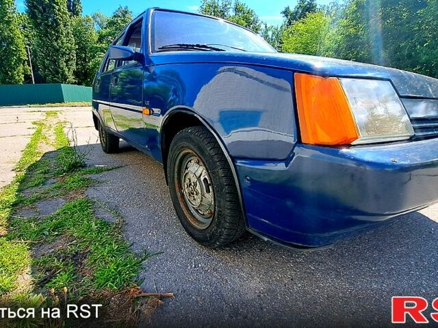 Синий ЗАЗ Славута, объемом двигателя 1.2 л и пробегом 251 тыс. км за 710 $, фото 6 на Automoto.ua