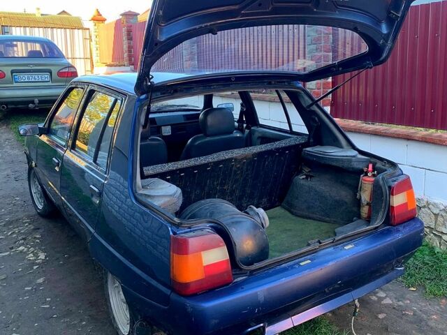 Синий ЗАЗ Славута, объемом двигателя 1.2 л и пробегом 102 тыс. км за 600 $, фото 12 на Automoto.ua