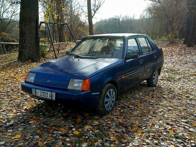 Синий ЗАЗ Славута, объемом двигателя 1.2 л и пробегом 187 тыс. км за 750 $, фото 12 на Automoto.ua