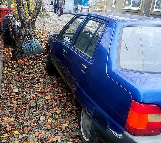 Синій ЗАЗ Славута, об'ємом двигуна 1.2 л та пробігом 90 тис. км за 700 $, фото 2 на Automoto.ua