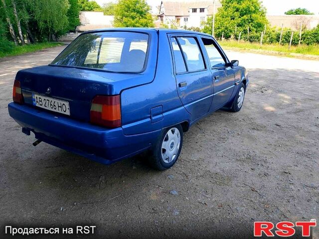 Синий ЗАЗ Славута, объемом двигателя 1.2 л и пробегом 62 тыс. км за 850 $, фото 2 на Automoto.ua