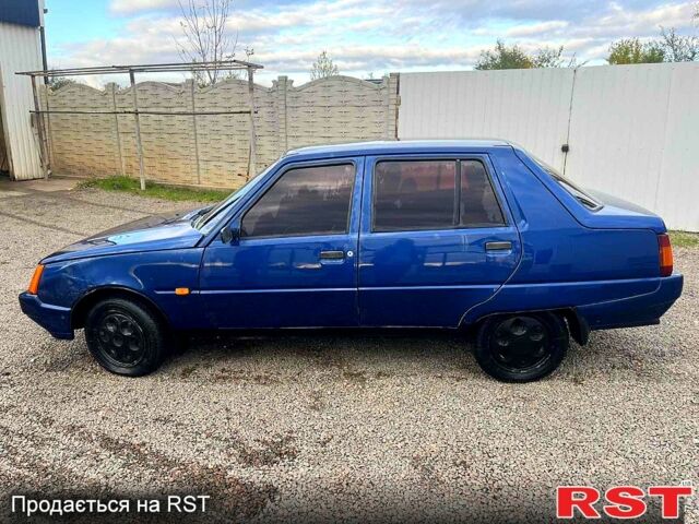 Синій ЗАЗ Славута, об'ємом двигуна 1.2 л та пробігом 0 тис. км за 750 $, фото 3 на Automoto.ua