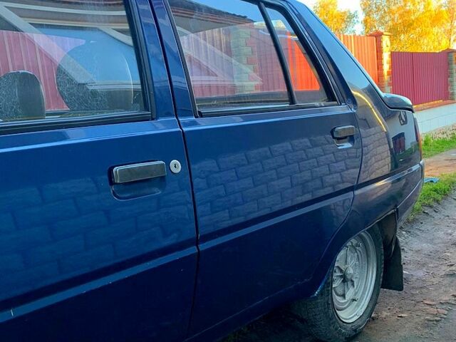 Синий ЗАЗ Славута, объемом двигателя 1.2 л и пробегом 102 тыс. км за 600 $, фото 1 на Automoto.ua