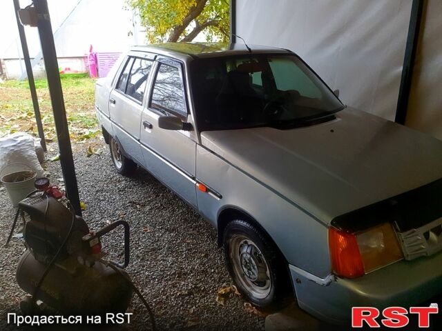 ЗАЗ Славута 2005 в Днепре (Днепропетровске) на Automoto.ua Синий ЗАЗ Славута, объемом двигателя 1.2 л и пробегом 68 тыс. км за 590 $, фото 1 на Automoto.ua