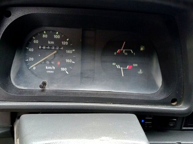 Синій ЗАЗ Славута, об'ємом двигуна 1.2 л та пробігом 221 тис. км за 1000 $, фото 6 на Automoto.ua