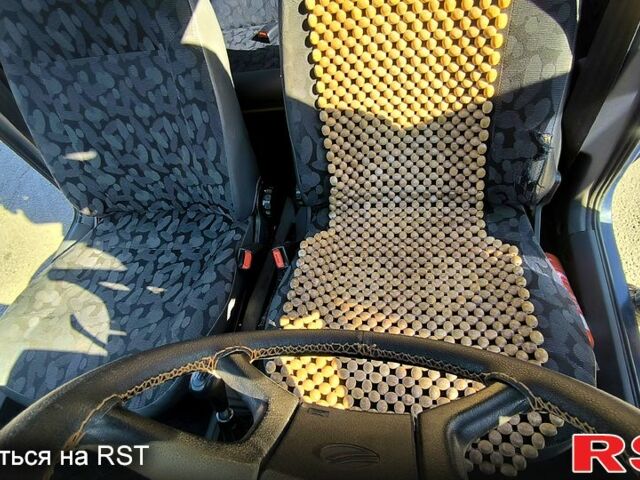 Синий ЗАЗ Славута, объемом двигателя 1.2 л и пробегом 180 тыс. км за 1200 $, фото 5 на Automoto.ua