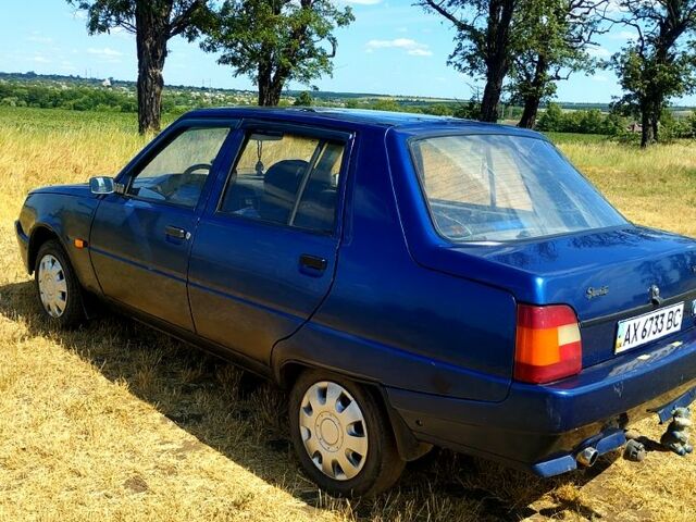 Синий ЗАЗ Славута, объемом двигателя 1.2 л и пробегом 140 тыс. км за 830 $, фото 2 на Automoto.ua