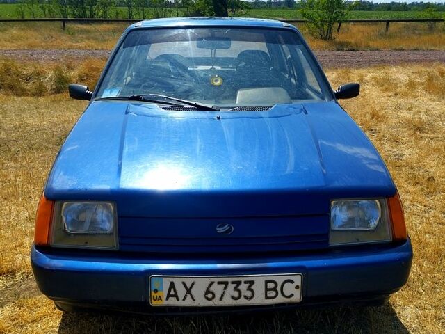 Синий ЗАЗ Славута, объемом двигателя 1.2 л и пробегом 140 тыс. км за 830 $, фото 4 на Automoto.ua