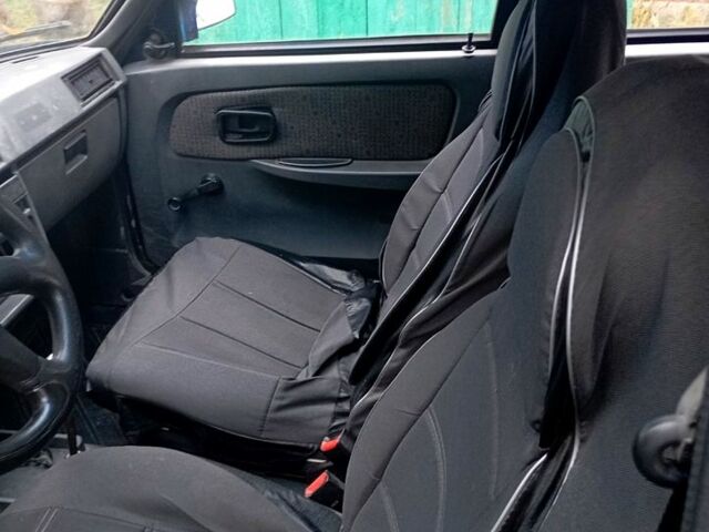 Синій ЗАЗ Славута, об'ємом двигуна 1.2 л та пробігом 85 тис. км за 799 $, фото 4 на Automoto.ua