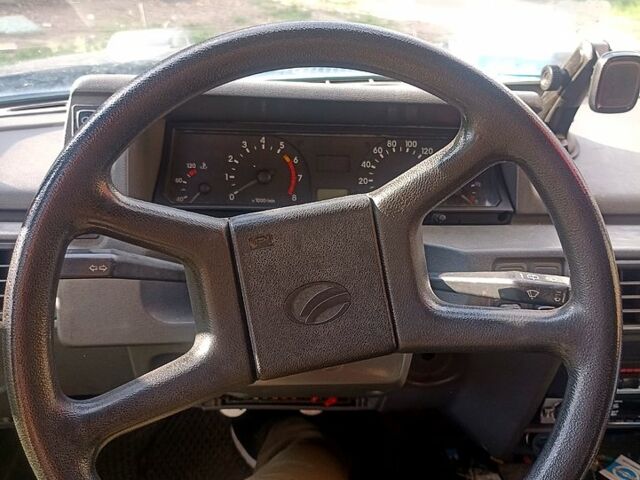 Синій ЗАЗ Славута, об'ємом двигуна 1.2 л та пробігом 205 тис. км за 600 $, фото 2 на Automoto.ua