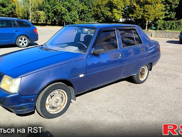 Синий ЗАЗ Славута, объемом двигателя 1.2 л и пробегом 180 тыс. км за 1200 $, фото 1 на Automoto.ua