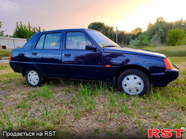Синий ЗАЗ Славута, объемом двигателя 1.2 л и пробегом 26 тыс. км за 2200 $, фото 8 на Automoto.ua