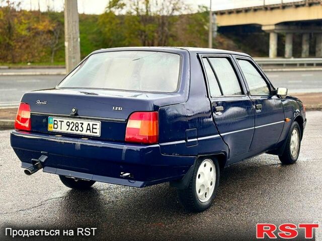 Синий ЗАЗ Славута, объемом двигателя 1.2 л и пробегом 45 тыс. км за 1200 $, фото 3 на Automoto.ua