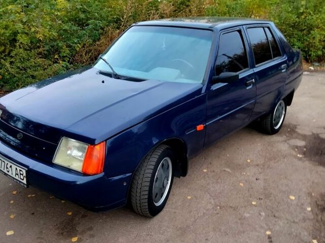ЗАЗ Славута 2007 в Чернигове на Automoto.ua Синий ЗАЗ Славута, объемом двигателя 1.2 л и пробегом 89 тыс. км за 1650 $, фото 5 на Automoto.ua