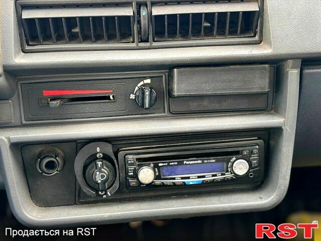 Синий ЗАЗ Славута, объемом двигателя 1.2 л и пробегом 45 тыс. км за 1200 $, фото 8 на Automoto.ua