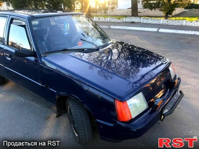 Синий ЗАЗ Славута, объемом двигателя 1.2 л и пробегом 160 тыс. км за 800 $, фото 6 на Automoto.ua