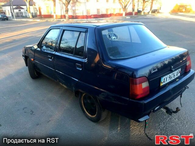 Синий ЗАЗ Славута, объемом двигателя 1.2 л и пробегом 160 тыс. км за 800 $, фото 1 на Automoto.ua