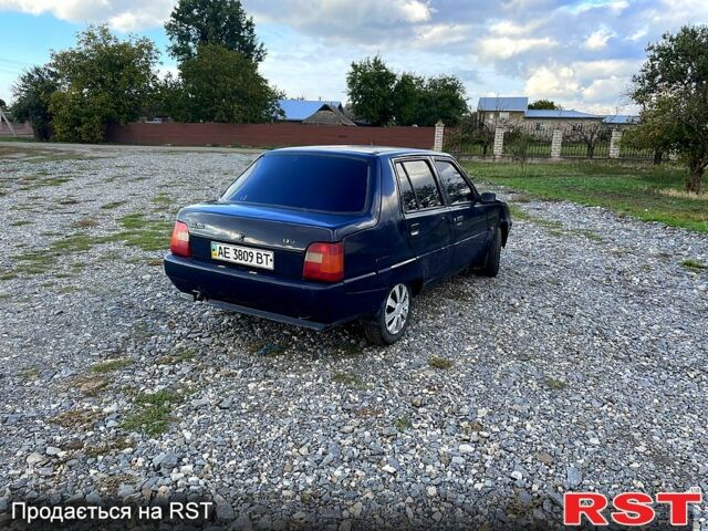 Синий ЗАЗ Славута, объемом двигателя 1.2 л и пробегом 154 тыс. км за 700 $, фото 2 на Automoto.ua