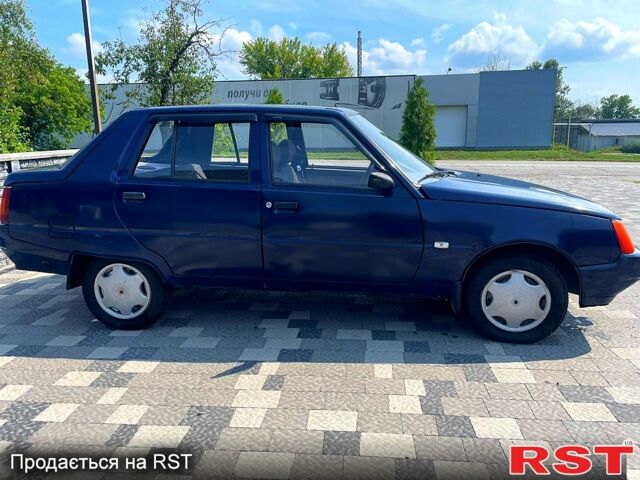 Синий ЗАЗ Славута, объемом двигателя 1.2 л и пробегом 111 тыс. км за 1600 $, фото 5 на Automoto.ua
