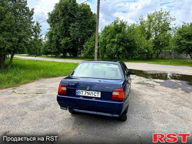 Синий ЗАЗ Славута, объемом двигателя 1.2 л и пробегом 132 тыс. км за 1350 $, фото 5 на Automoto.ua