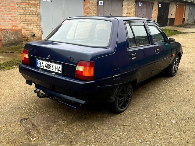 Синій ЗАЗ Славута, об'ємом двигуна 1.2 л та пробігом 150 тис. км за 760 $, фото 3 на Automoto.ua