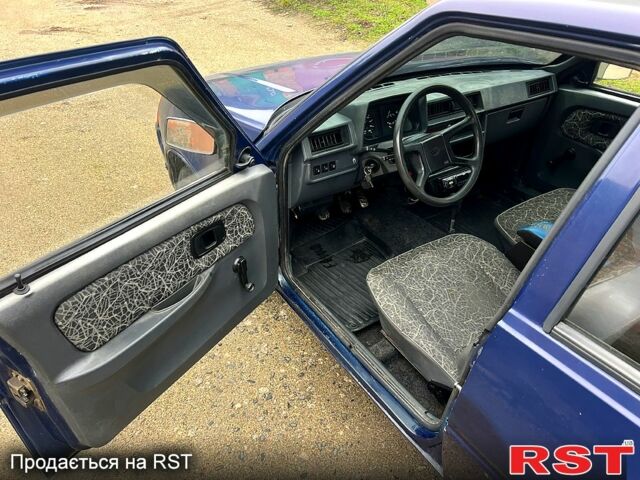 Синій ЗАЗ Славута, об'ємом двигуна 1.2 л та пробігом 150 тис. км за 760 $, фото 4 на Automoto.ua